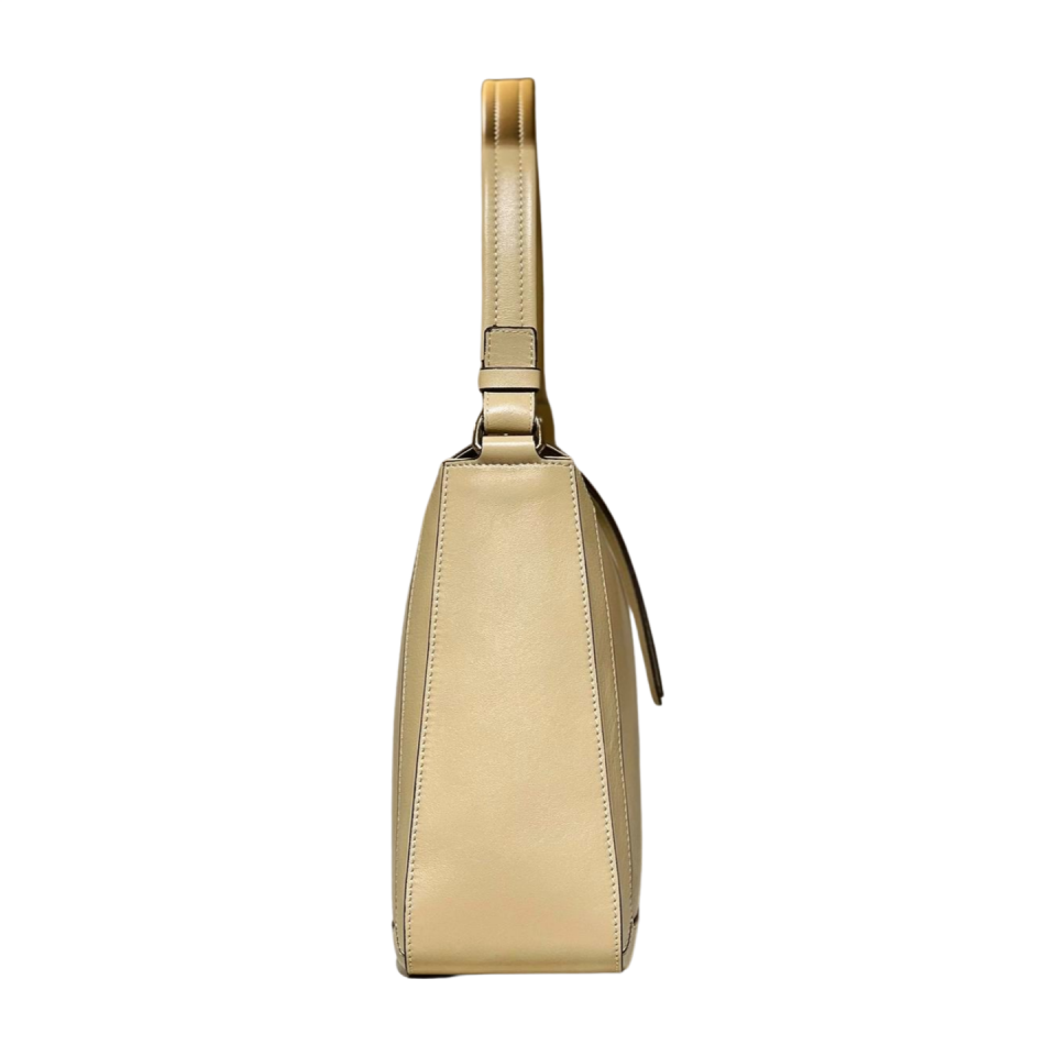 Baguette bag 8564 dana derisi bej